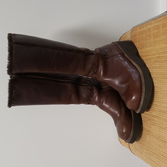 BDG (Urban Outfitters) Shoes - Vintage Y2K brown leather chunky boots